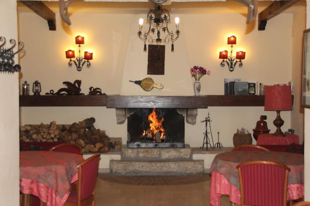 Hotel Alle Vecchie Arcate Pescasseroli Bagian luar foto